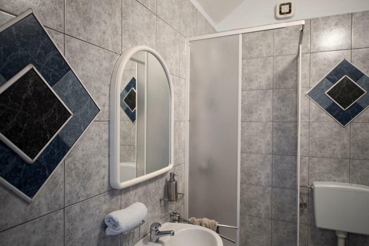 The Roof - Luxury Apartment Omiš Dış mekan fotoğraf